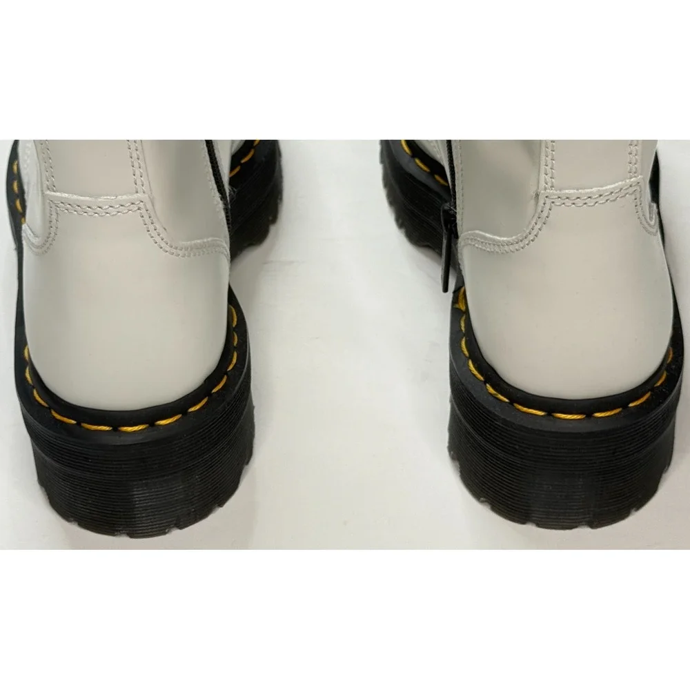 Dr. Martens Jadon Air Wair White & Black Lace Up Boots Size‎ 8 Men - 9 Women
